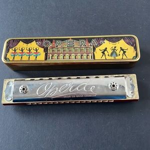 Rare Opera Harmonica, made in the US Zone of Germany in the note of C